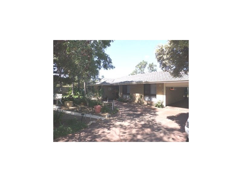 14 Tay Place, Hamersley WA 6022