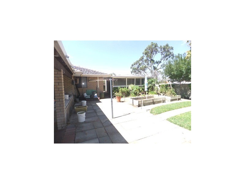 14 Tay Place, Hamersley WA 6022