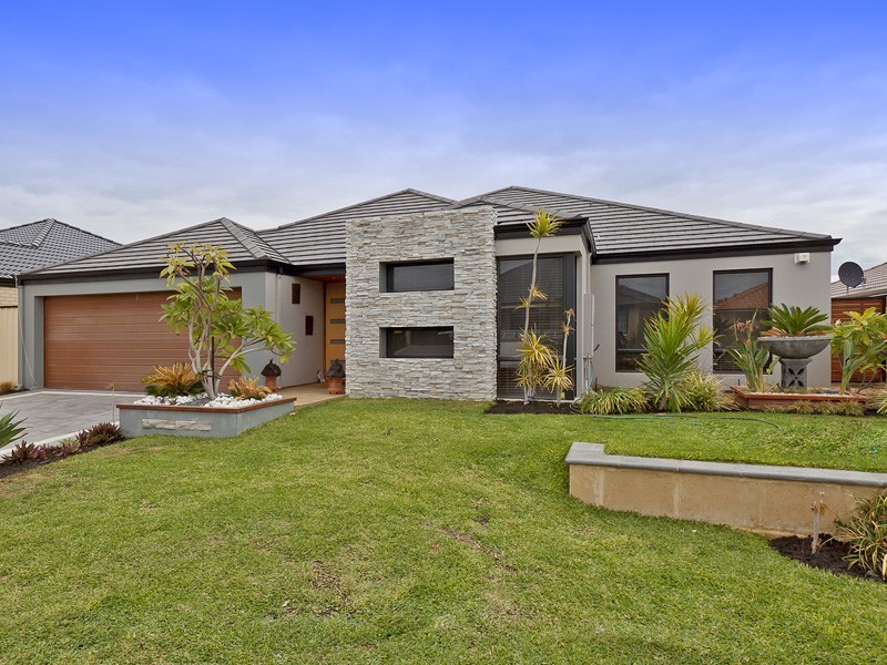 62  Liberty Drive, Clarkson WA 6030