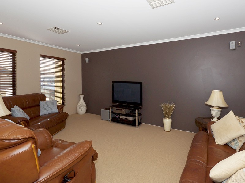 34  Fleming Parkway, Clarkson WA 6030