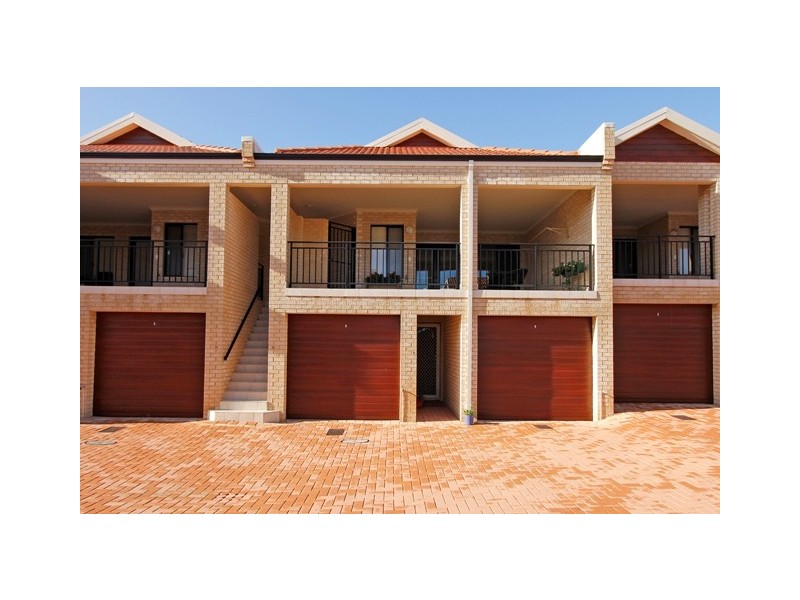 Unit 13/4  Allum Green, Merriwa WA 6030