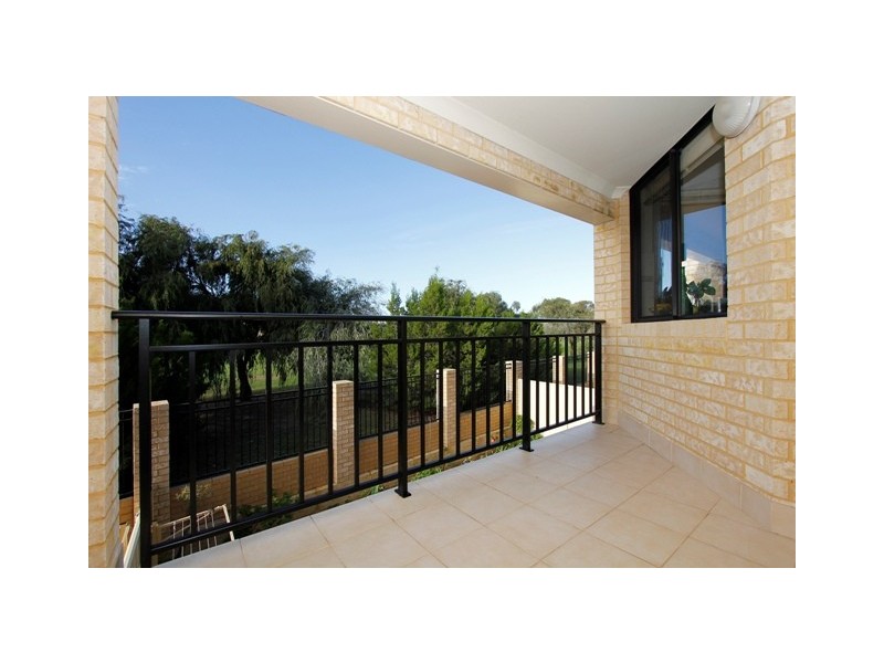 Unit 13/4  Allum Green, Merriwa WA 6030