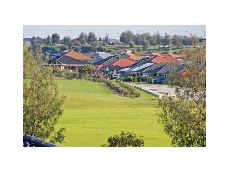 Unit 13/4  Allum Green, Merriwa WA 6030