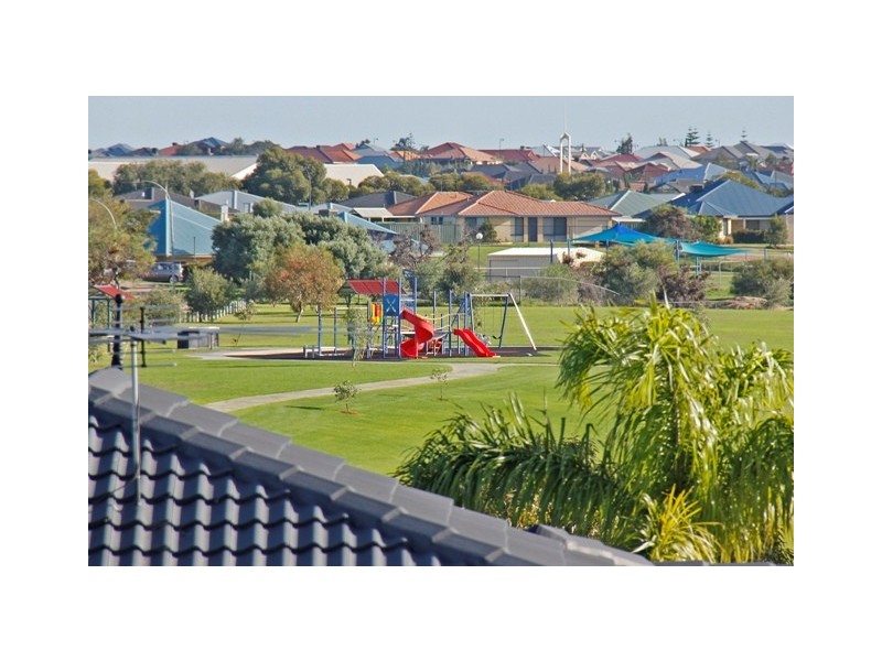 Unit 13/4  Allum Green, Merriwa WA 6030