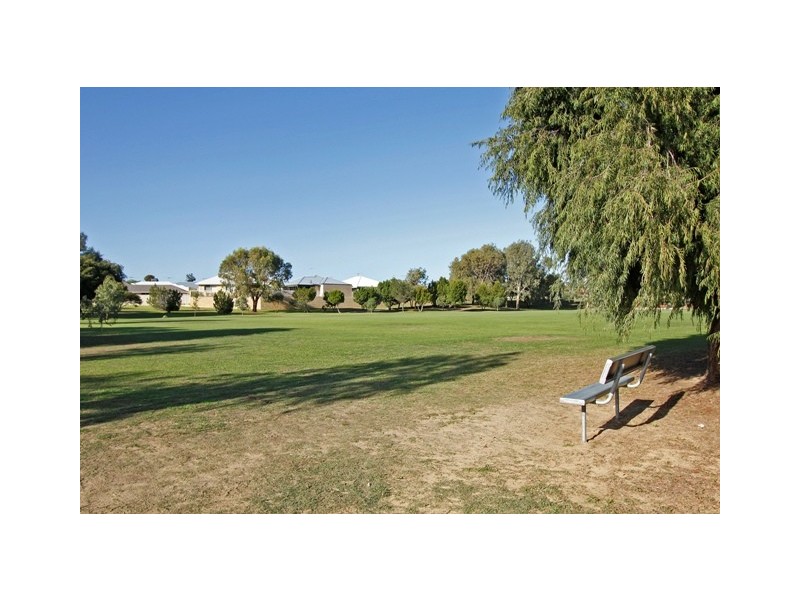 Unit 13/4  Allum Green, Merriwa WA 6030