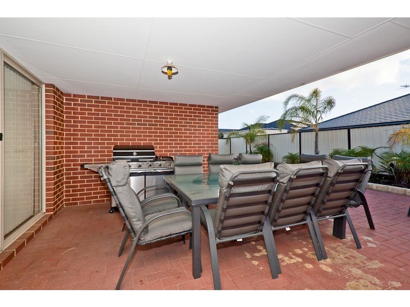 5  Waters Street, Clarkson WA 6030