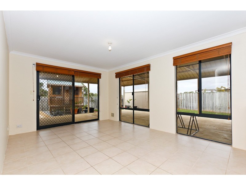 29 Durrington Glade, Clarkson WA 6030