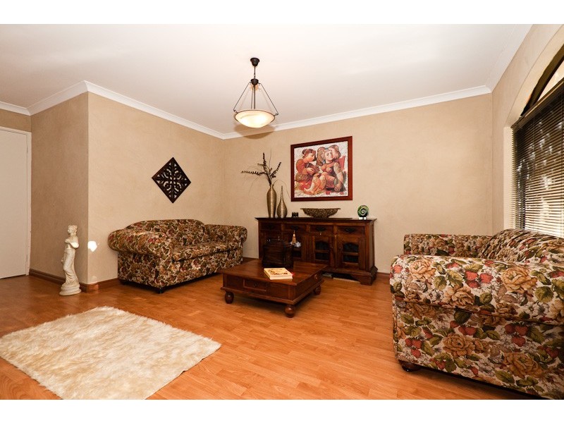 7  Marin Parade, Mindarie WA 6030