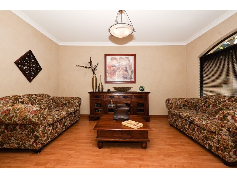 7  Marin Parade, Mindarie WA 6030