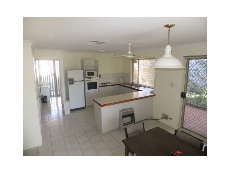 45 Addison Gardens, Merriwa WA 6030