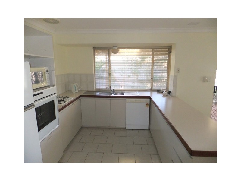 45 Addison Gardens, Merriwa WA 6030