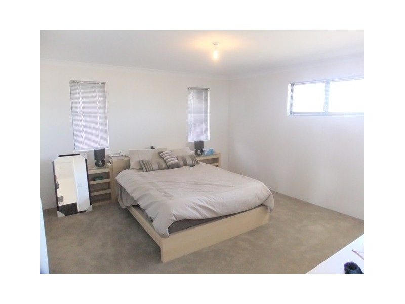 9 Myall Fairway, Clarkson WA 6030