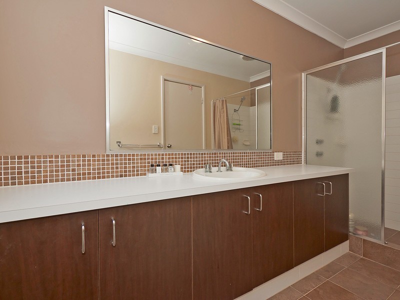 8 Skerries Way, Ridgewood WA 6030