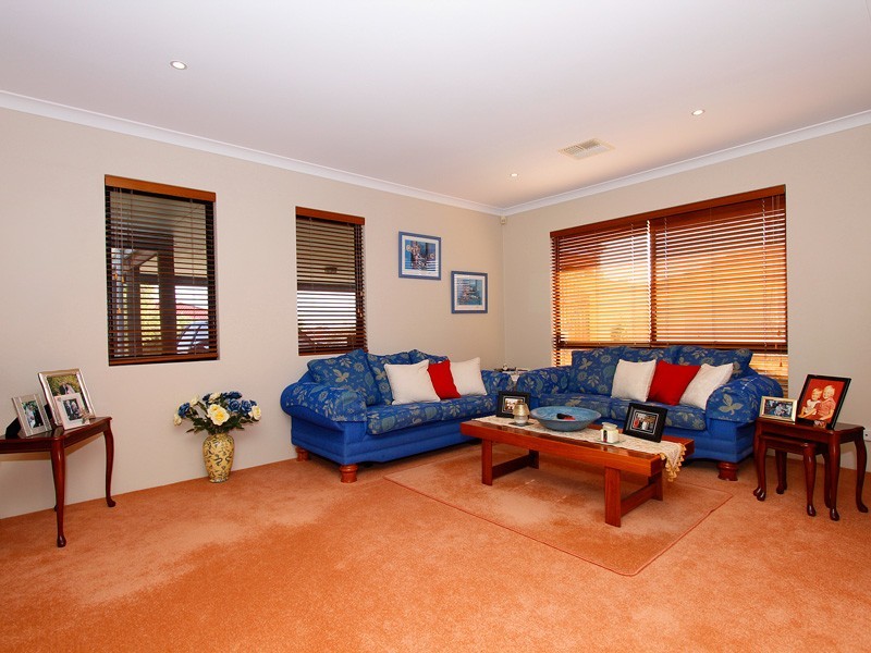 11  Metroliner Drive, Currambine WA 6028