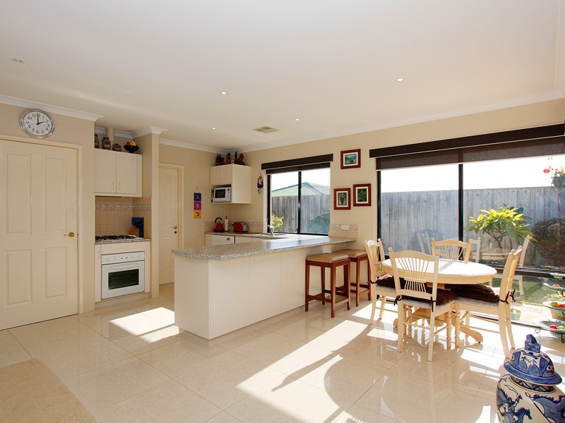11  Metroliner Drive, Currambine WA 6028