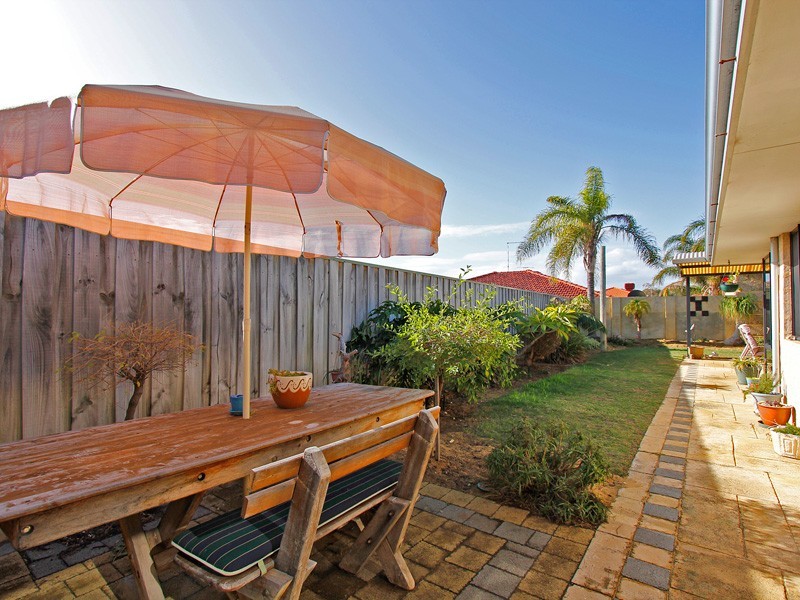 11  Metroliner Drive, Currambine WA 6028