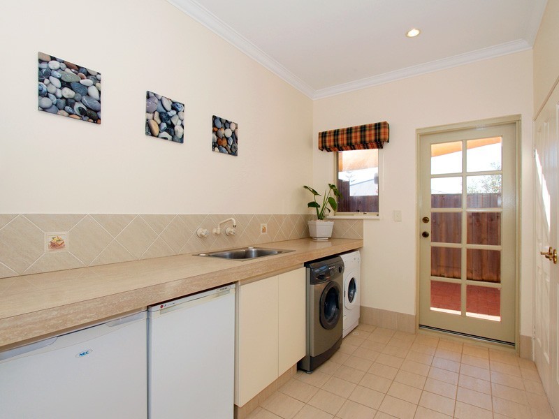 3 Ava Court, Quinns Rocks WA 6030