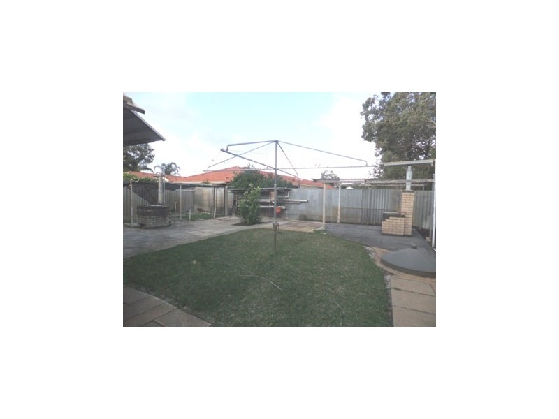 42 View Street, Dianella WA 6059