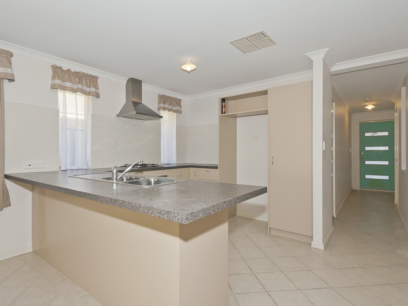 10 Henson Way, Clarkson WA 6030