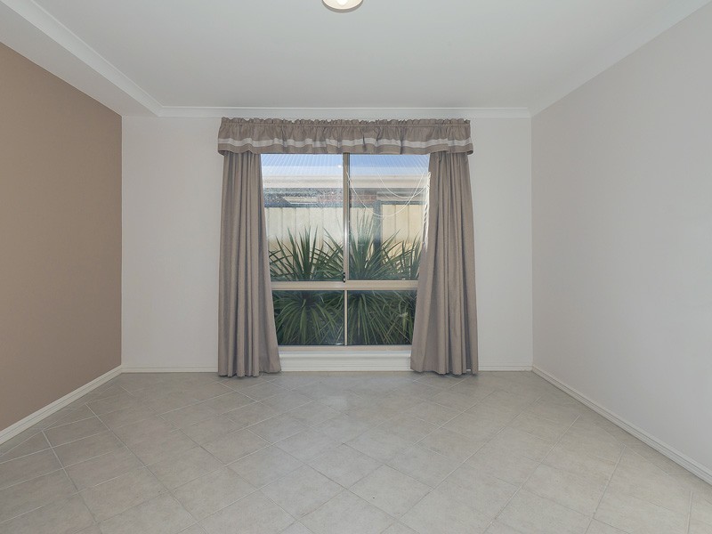 10 Henson Way, Clarkson WA 6030