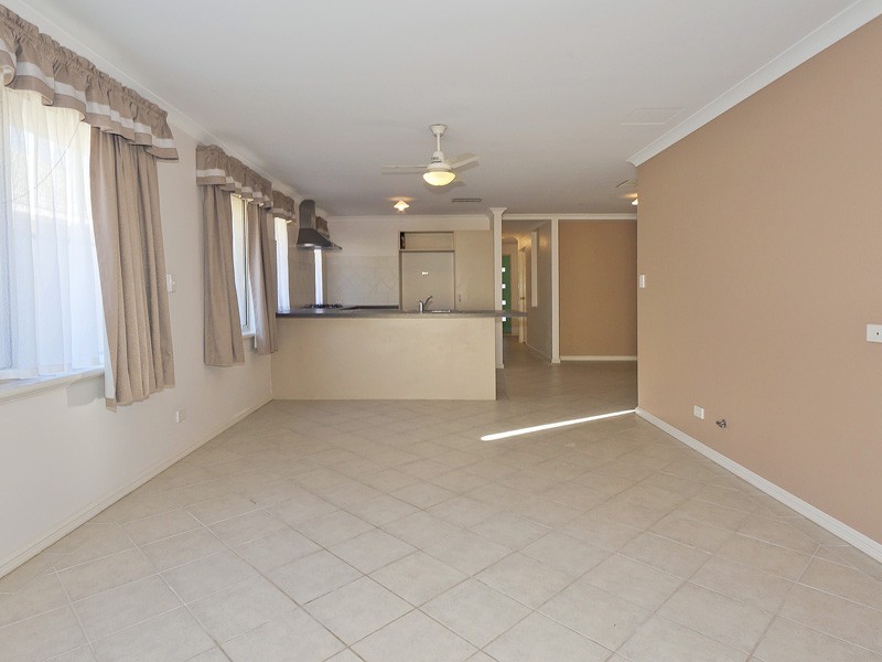 10 Henson Way, Clarkson WA 6030