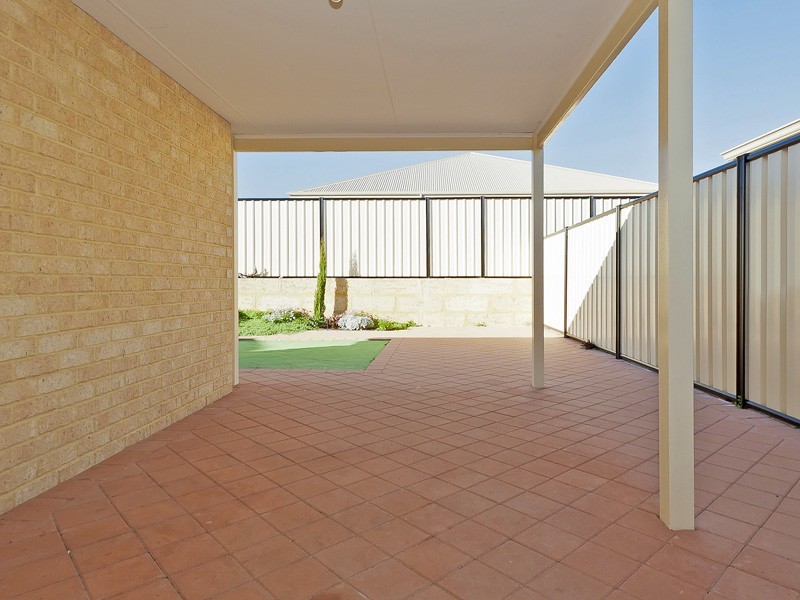 10 Henson Way, Clarkson WA 6030