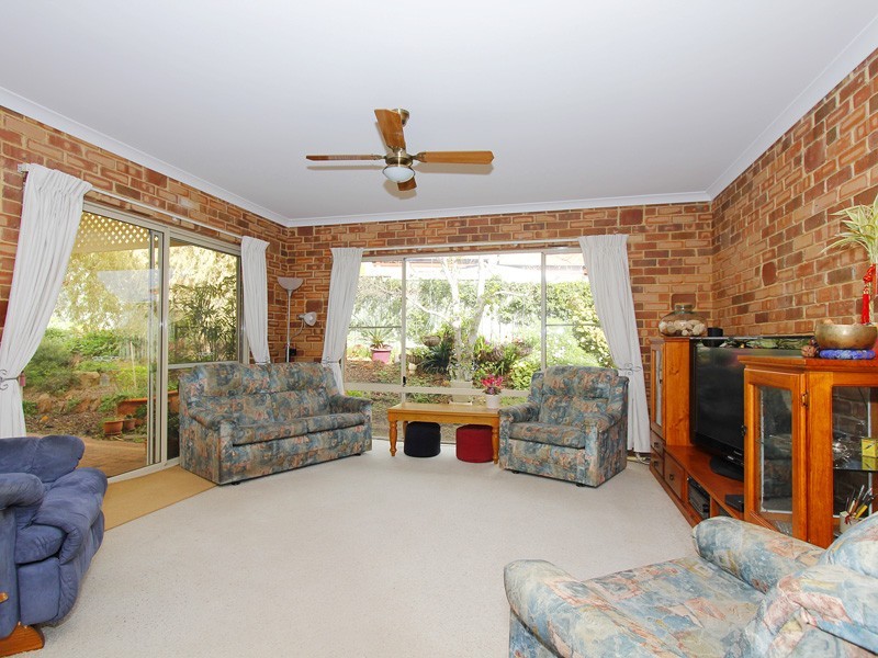 4 Ailsacraig Ramble, Kinross WA 6028