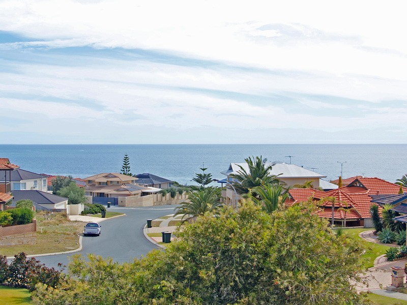 5 Vigilant Terrace, Ocean Reef WA 6027