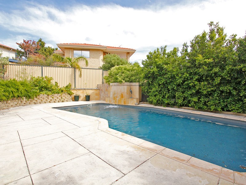 5 Vigilant Terrace, Ocean Reef WA 6027