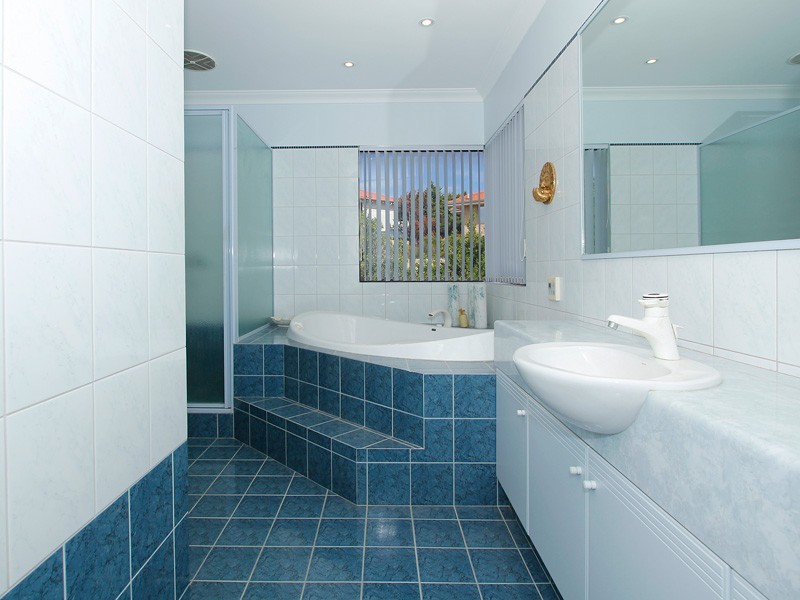 5 Vigilant Terrace, Ocean Reef WA 6027