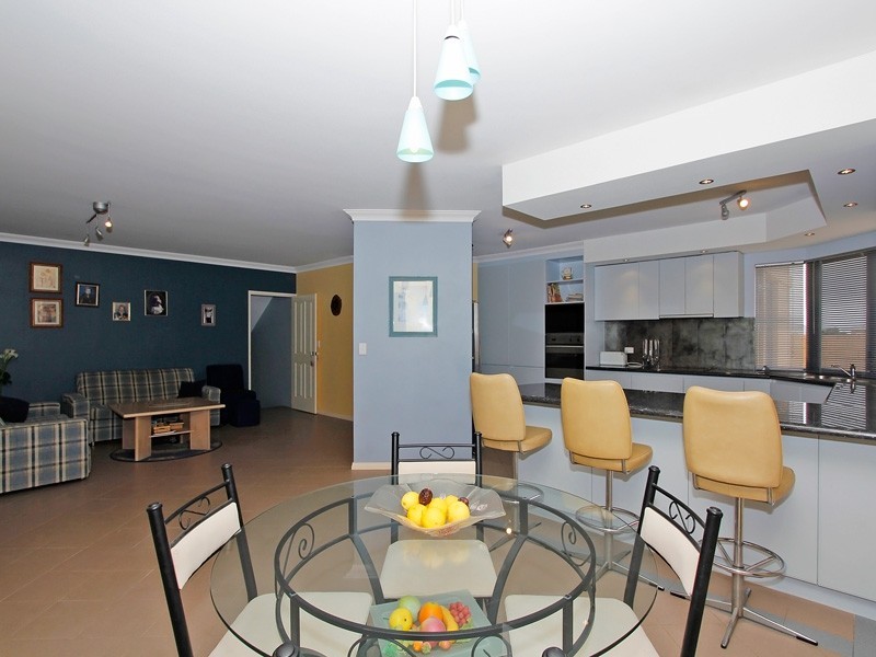 5 Vigilant Terrace, Ocean Reef WA 6027