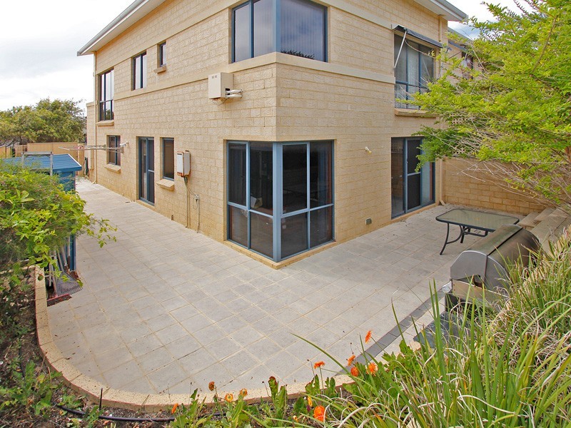 5 Vigilant Terrace, Ocean Reef WA 6027