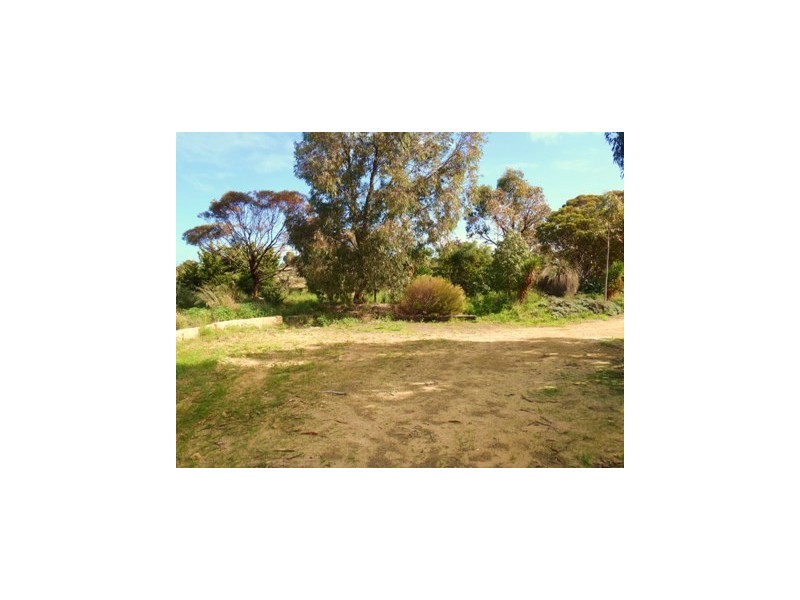 218 Sovereign Drive, Gabbadah WA 6041