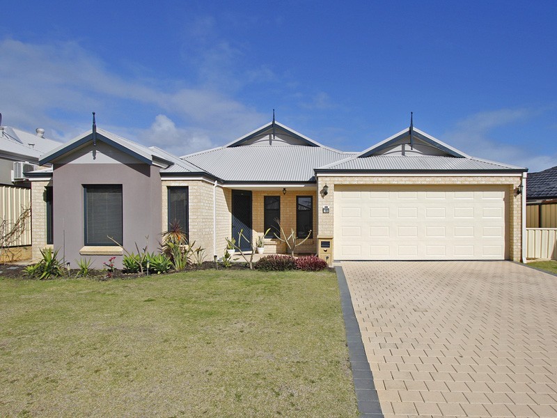 15 Edenbrooke Terrace, Clarkson WA 6030