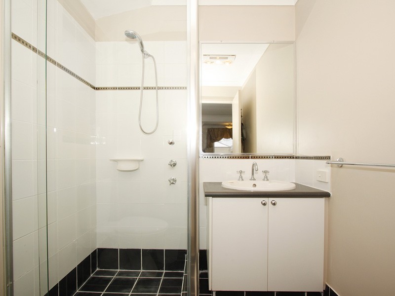 15 Edenbrooke Terrace, Clarkson WA 6030