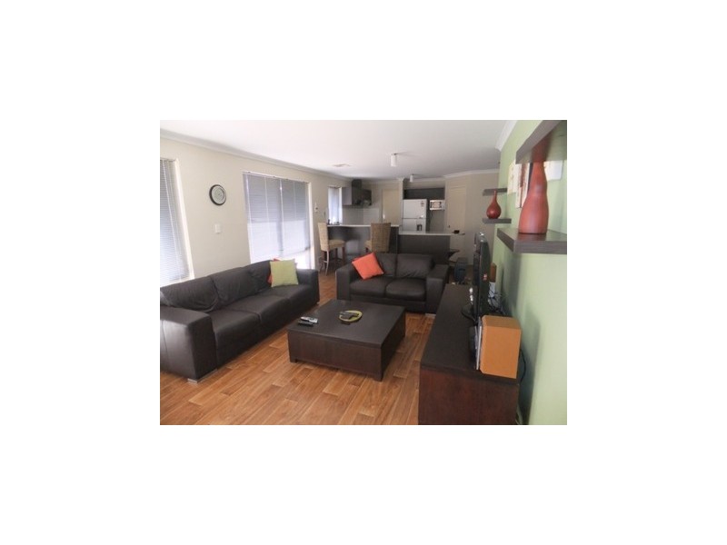 24  Vickery Loop, Clarkson WA 6030