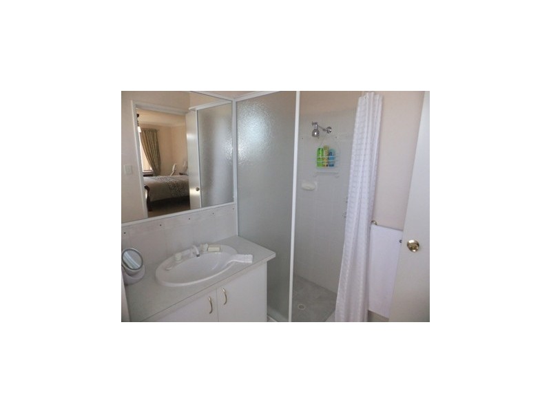 24 Elmhurst Drive, Clarkson WA 6030