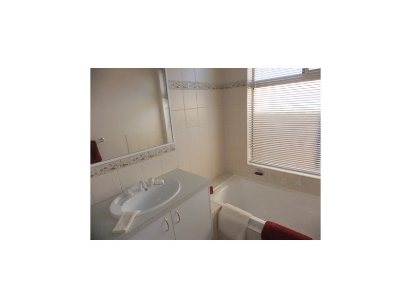 24 Elmhurst Drive, Clarkson WA 6030