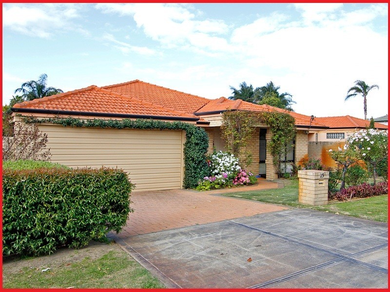 25 Armadale Road, Rivervale WA 6103