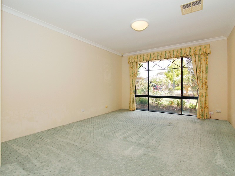 25 Armadale Road, Rivervale WA 6103