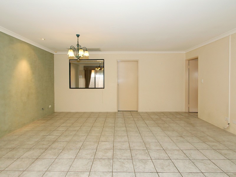 25 Armadale Road, Rivervale WA 6103