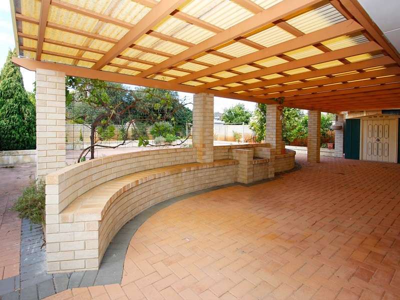 25 Armadale Road, Rivervale WA 6103