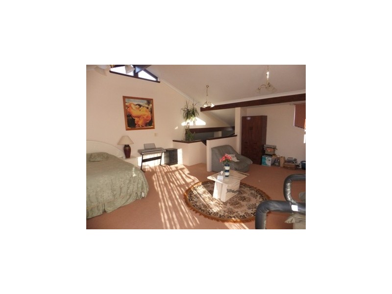 9 Lindholm Retreat, Mindarie WA 6030