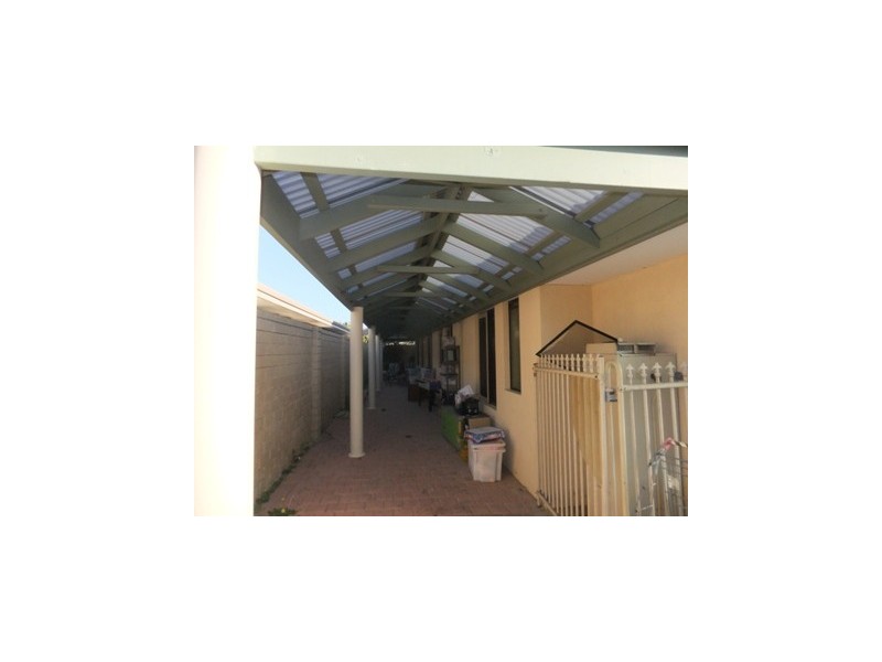 9 Lindholm Retreat, Mindarie WA 6030