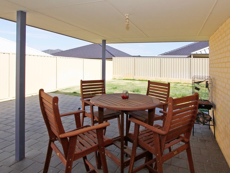 9 Huntly Avenue, Butler WA 6036