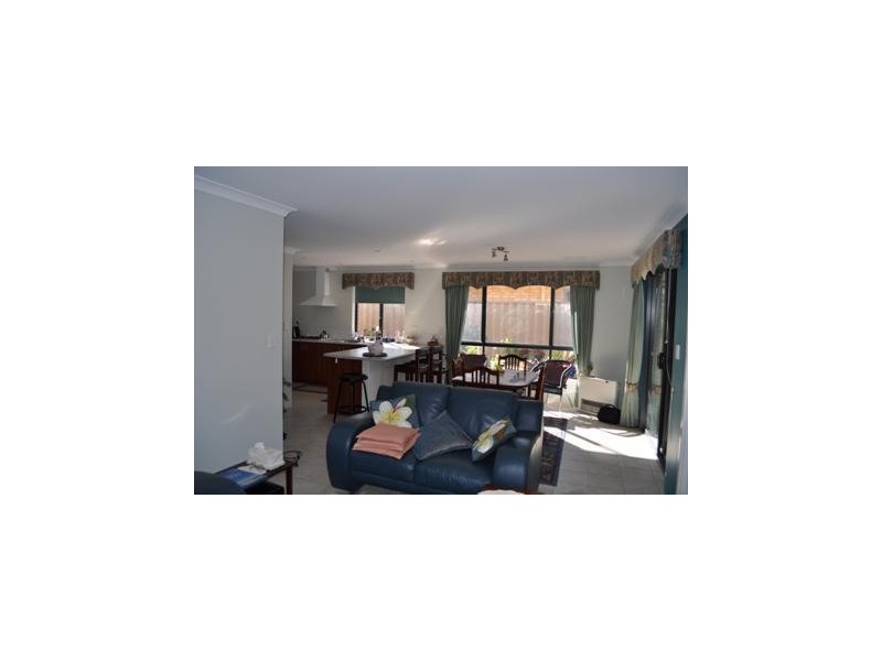 5 Moate Lane, Ridgewood WA 6030