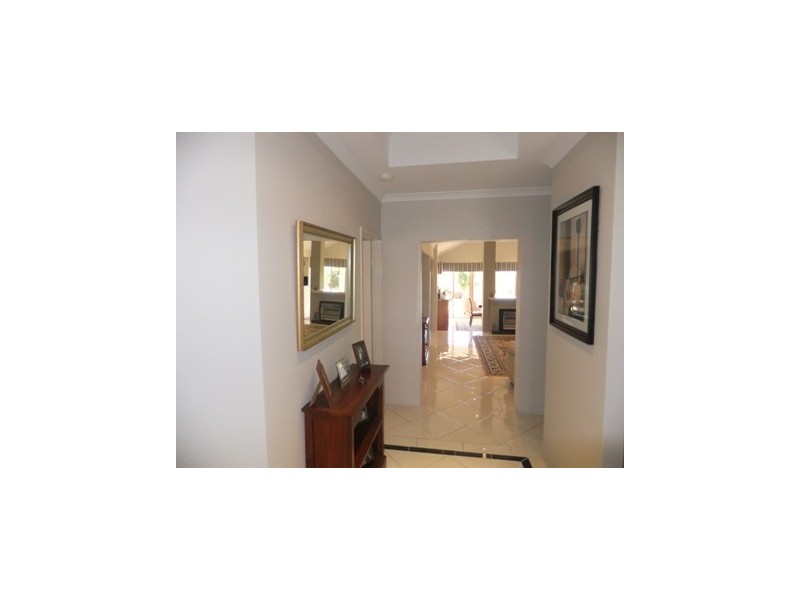 8 Langmuir Way, Tapping WA 6065