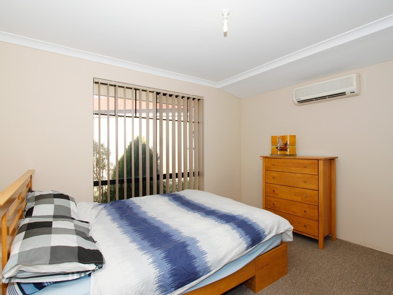 11 Mowbray Square, Clarkson WA 6030