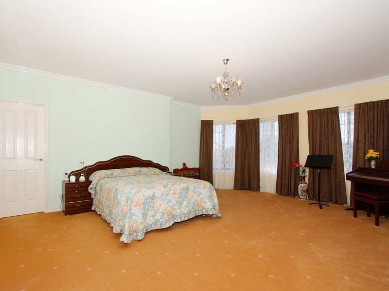 15 Beecroft Mews, Ridgewood WA 6030