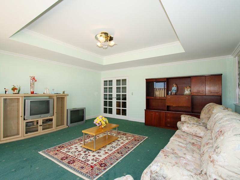 15 Beecroft Mews, Ridgewood WA 6030